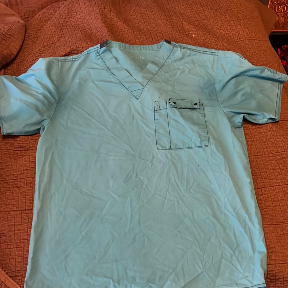 Teal Men’s Wink Scrub top